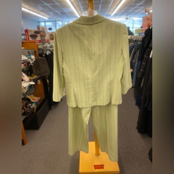 Perceptions SZ 12 Light Mint Stripe Pantsuit - Picture 3 of 6